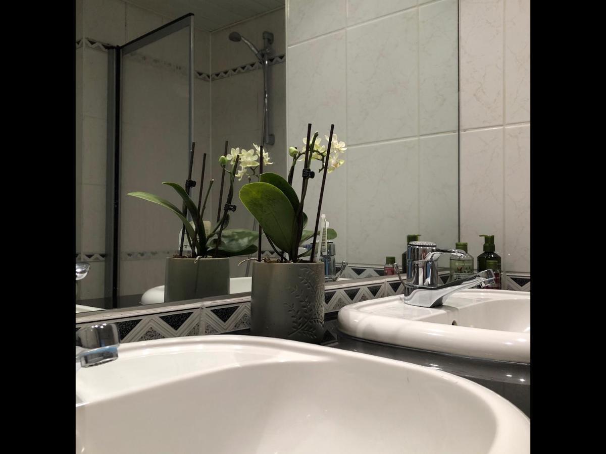 Enjoy Durbuy Apartment Bagian luar foto